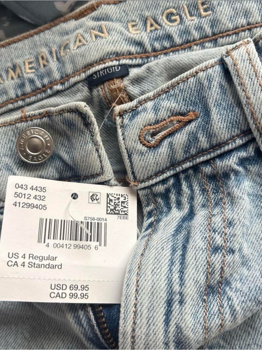 American Eagle Outfitters Light Blue High Rise Skinny Jeans